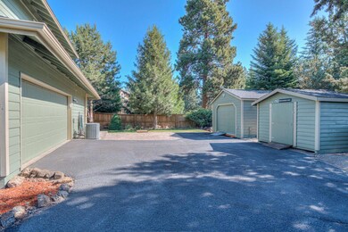 61076 Ferguson Ct, Bend, OR 97702 - photo 4