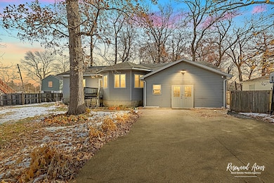 37 S Lillie St, Kankakee, IL 60901 - photo 2