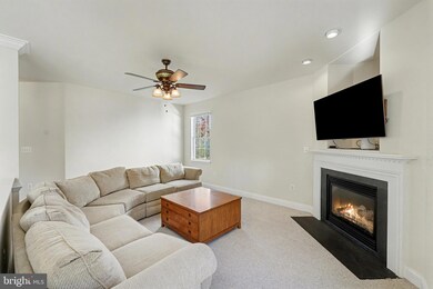 9923 Holland Meadows Ct, Fredericksburg, VA 22408 - photo 4