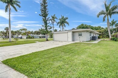 1231 Hopedale Dr, Fort Myers, FL 33919 - photo 3