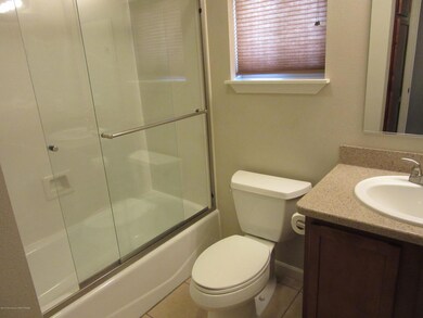 Upper level bath