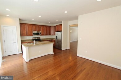 8045 Reserve Way, Vienna, VA 22182 - photo 7