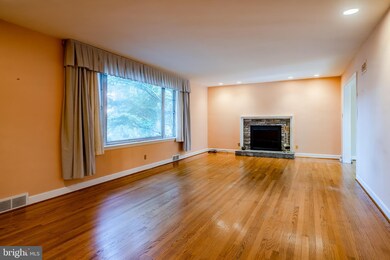 1511 Hampden Blvd, Reading, PA 19604 - photo 5