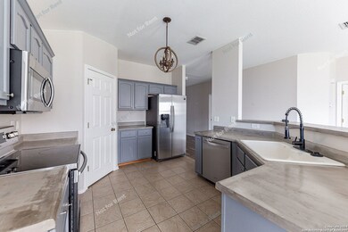 9914 Mustang Isle, San Antonio, TX 78254 - photo 4