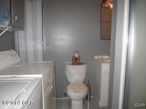 35 Clay St, Tamaqua, PA 18252 - photo 3