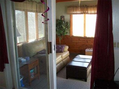 27 Hourihan St, Peabody, MA 01960 - photo 4