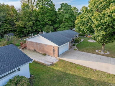 6970 S Maple Dr, Marion, IN 46953 - photo 3