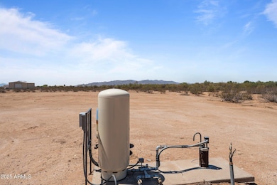 20909 W Bradley Rd, Wittmann, AZ 85361 - photo 7