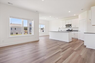 5129 Lost Creek Dr, Morristown, TN 37813 - photo 4