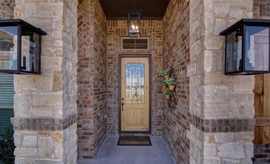 2121 Vanderbilt Dr, Weatherford, TX 76088 - photo 4