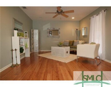 Den/Family/Great Room. Note the gorgeous Bamboo fl