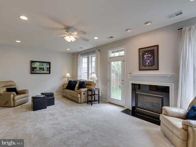 25136 Cutgrass Terrace, Stone Ridge, VA 20105 - photo 2