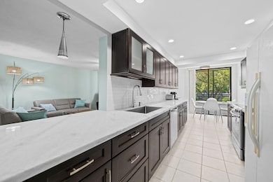 1470 Sheridan St unit 16C, Hollywood, FL 33020 - photo 7