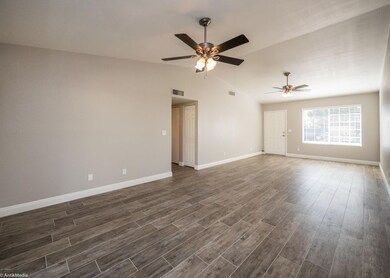 FamilyRoom2