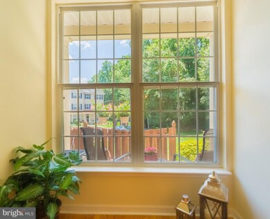 8316 Sanderling Way unit 38, Lorton, VA 22079 - photo 7