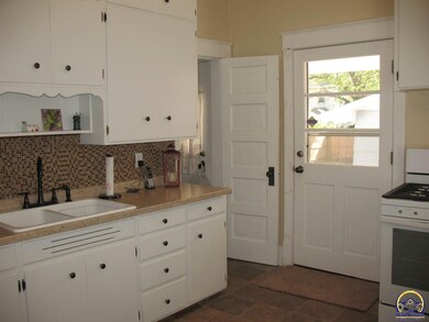 1520 SW High Ave, Topeka, KS 66604 - photo 6