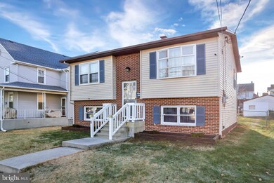 8 E Manor Ave, Enola, PA 17025 - photo 2