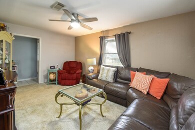 2120 Trenton Rd, Houston, TX 77093 - photo 6