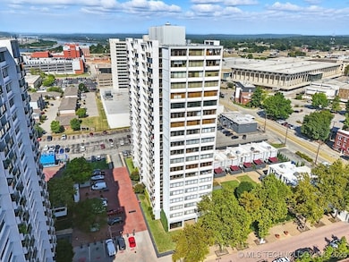 Central Park Residences unit 100-1709E, Tulsa, OK 74119 - photo 3