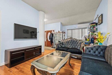 336 E 16th St, Brooklyn, NY 11226 - photo 6