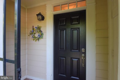 6848 Mclean Province Cir, Falls Church, VA 22043 - photo 3