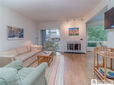  Living room with fireplace