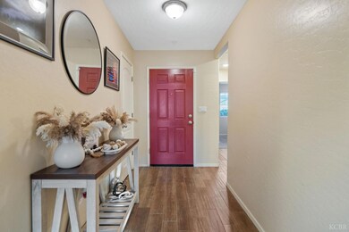 1830 S Kerckhoff Way, Hanford, CA 93230 - photo 5