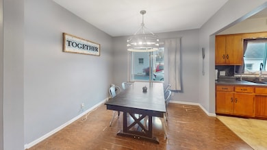 unlisted-address, Aurora, IL 60506 - photo 6