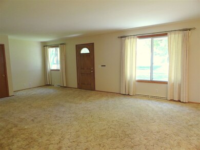 2213 S Palm St, Janesville, WI 53546 - photo 7