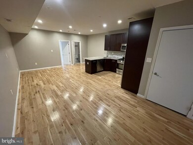 4309 Main St unit 2, Philadelphia, PA 19127 - photo 3