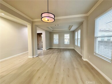 19738 Castille Ln, Santa Clarita, CA 91350 - photo 7