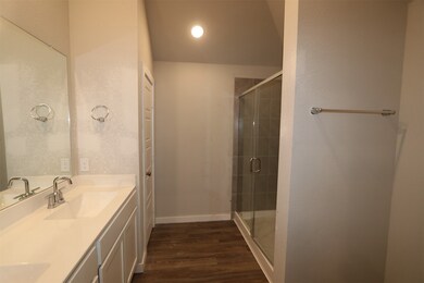 1206 Cavalry Junction Dr, Alvin, TX 77511 - photo 6