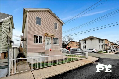 50 Bevy Ct, Brooklyn, NY 11229 - photo 2