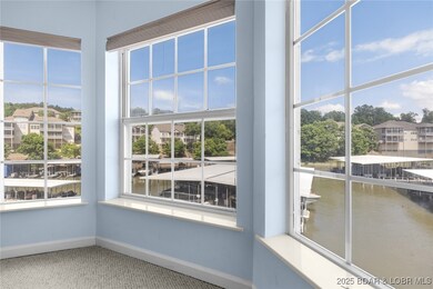 289 Charleston Dr unit 2 B, Lake Ozark, MO 65049 - photo 4