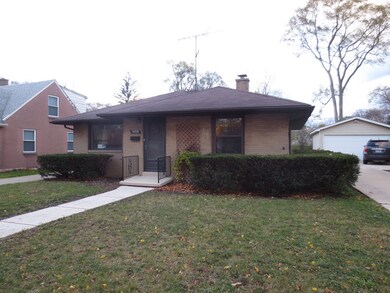 1028 Leith Ave, Waukegan, IL 60085 - photo 2