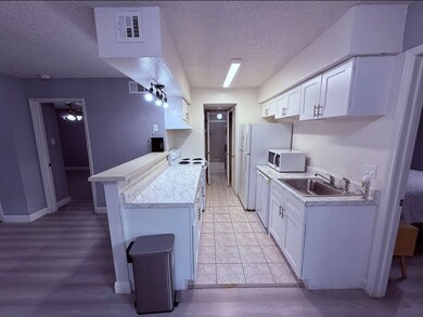 2750 Holly Hall St unit 811, Houston, TX 77054 - photo 6