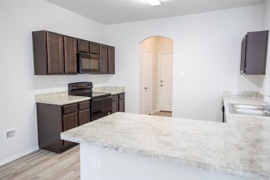 3300 Sonoma Trail, Ennis, TX 75119 - photo 7