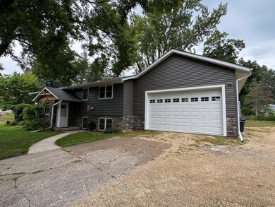 1903 Lenore Ln, Red Wing, MN 55066 - photo 3