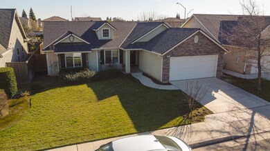 6907 E Andrews Ave, Fresno, CA 93727 - photo 2