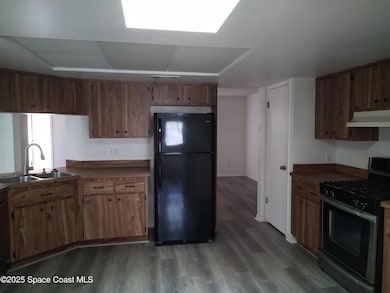 765 John Carroll Ln, Melbourne, FL 32904 - photo 5