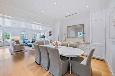 221 Royal Poinciana Way unit 1 Via Flagler, Palm Beach, FL 33480 - photo 7