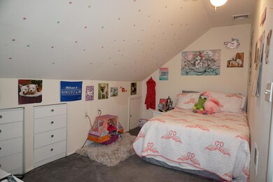 Loft/Bonus Room