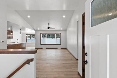 1020 Pinecrest Rd, Howard, WI 54313 - photo 5