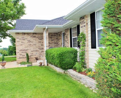 219 Shady Acres Cir, Nixa, MO 65714 - photo 2