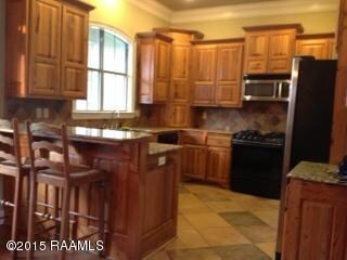 106 Brookhollow kitchen (2)