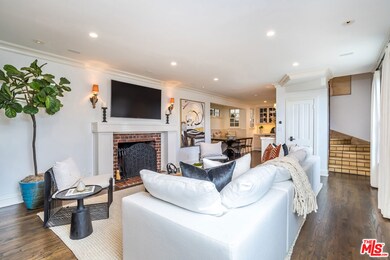 LIVING ROOM W/FIREPLACE