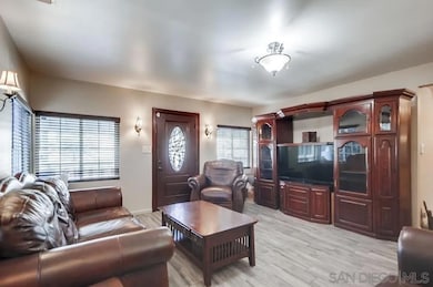 7869 Lincoln St, Lemon Grove, CA 91945 - photo 3