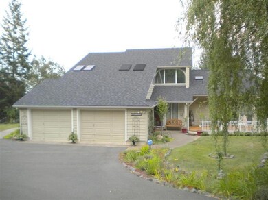 325 Pair A Dice Ranch Rd, Jacksonville, OR 97530 - photo 4