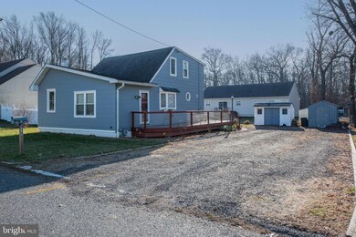 819 Maryland Ave, Woodbury, NJ 08096 - photo 2