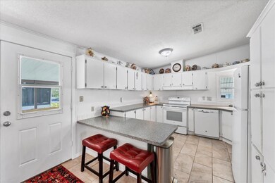 5707 45th St E unit 136, Bradenton, FL 34203 - photo 5